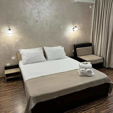 Casa Asteria -mamaia Nord *